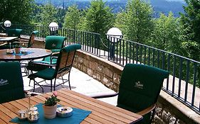 Schlosshotel Buehlerhoehe